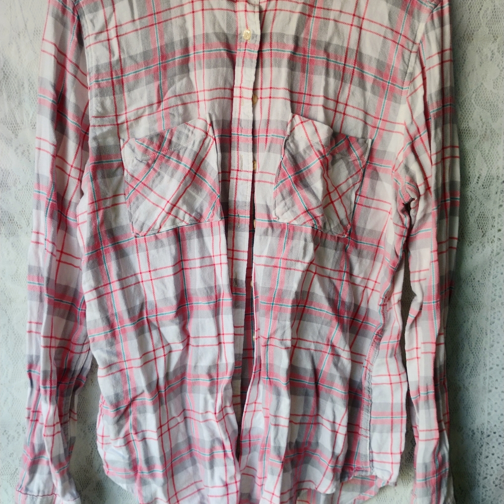 Aeropostale Women's Pink and Gray Plaid Button Down Shirt Sz L